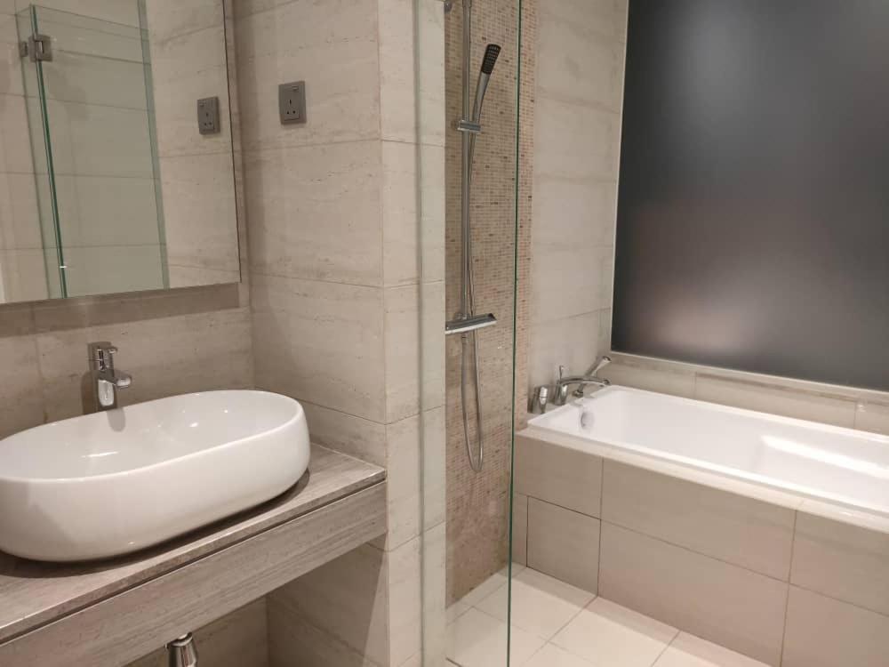 Anggun By Kl Suites Kuala Lumpur Exteriör bild